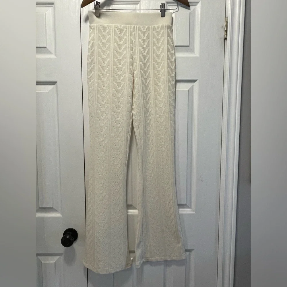 ZARA crocheted knit Flared Leg sweater Pants high waisted size Small - Picture 2 of 6